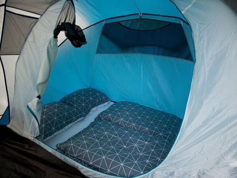 TENTE 4 personnes - Tente familiale -2 chambres ( sans sanitaires privés)