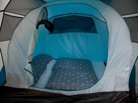 TENTE 4 personnes - Tente familiale -2 chambres ( sans sanitaires privés)