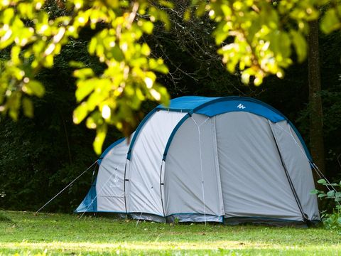 TENTE 3 personnes - Tente avec couchages (sans sanitaires privés)