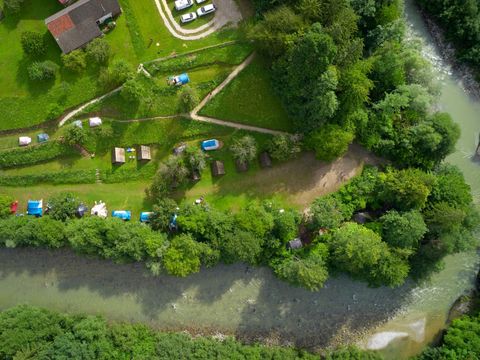 TENTE 3 personnes - Tente avec couchages (sans sanitaires privés)