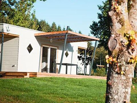 MOBILHOME 2 personnes - Suite : 1 chambre + cuisine -