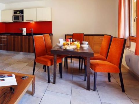 APPARTEMENT 8 personnes - T4/_