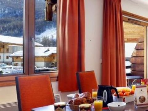 APPARTEMENT 6 personnes - G/344_2 PIECES CABINE 6 PERSONNES