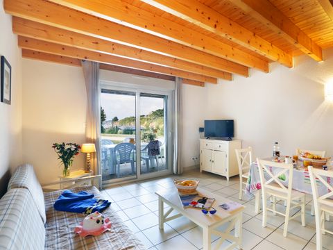 MAISON 8 personnes - G/355_MAISON 4 PIECES 8 PERSONNES