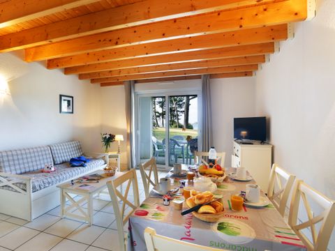 APPARTEMENT 8 personnes - G/355_4 PIECES 8 PERSONNES