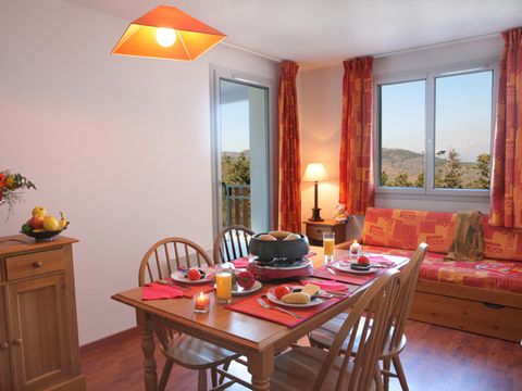 APPARTEMENT 6 personnes - G/361_2 PIECES CABINE 6 PERSONNES