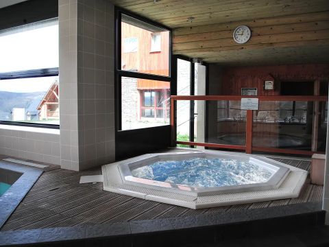  Résidence Goélia Le Hameau de Balestas - Camping Hautes-Pyrénées - Image N°8