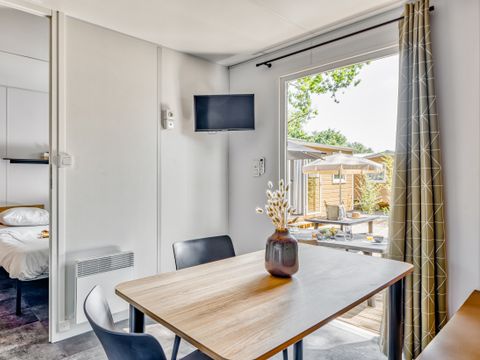 MOBILHOME 10 personnes - Cottage TWIN Cordouan 6 Pièces 10 Personnes Climatisé + TV