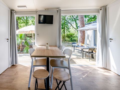 MOBILHOME 10 personnes - Cottage TWIN Cordouan 6 Pièces 10 Personnes Climatisé + TV