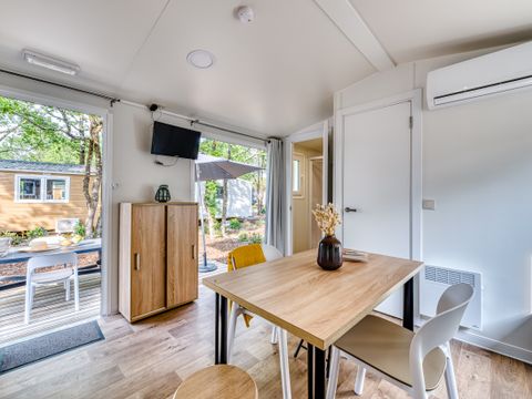MOBILHOME 6 personnes - Cottage Cordouan 4 Pièces 6 Personnes Climatisé + TV