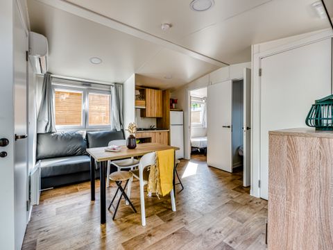 MOBILHOME 6 personnes - Cottage Cordouan 4 Pièces 6 Personnes Climatisé + TV