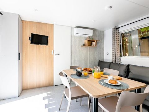 MOBILHOME 10 personnes - Cabane TWIN 6 Pièces 10 Personnes Climatisé + TV