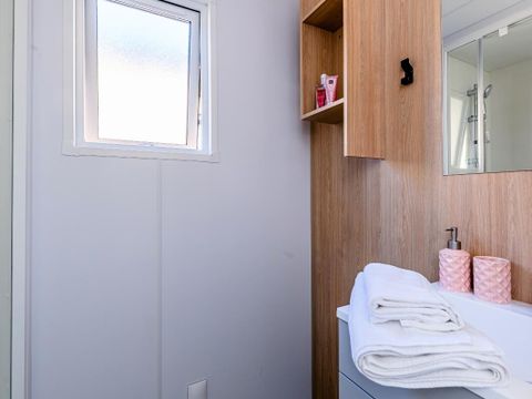 MOBILHOME 10 personnes - Cabane TWIN 6 Pièces 10 Personnes Climatisé + TV