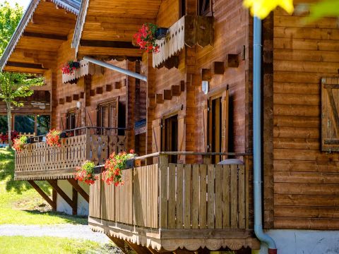Résidence Goélia Les Chalets du Bois de Champelle - Camping Haute-Savoie - Image N°3