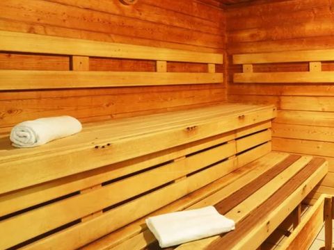 Residence Les Grands Ax - Camping Ariège - Image N°5