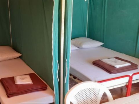 BUNGALOW TOILÉ 2 personnes - BENGALI Toilé 2  pers équipé (sans sanitaires)