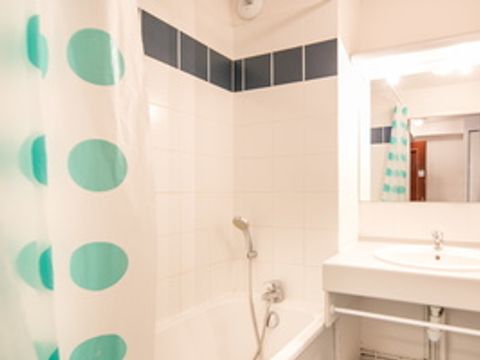 APPARTEMENT 10 personnes - 4 pièces - 60 m2