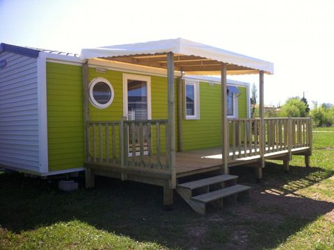 MOBILHOME 7 personnes - GRANDO 6/7 places