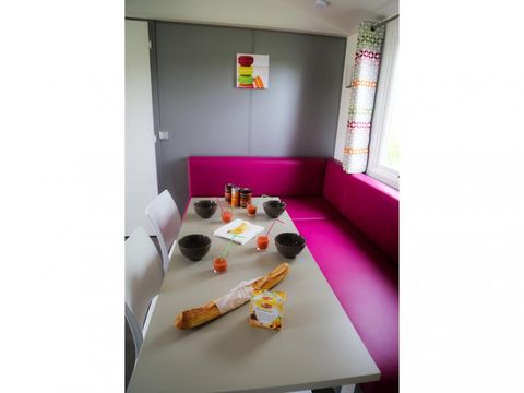 MOBILHOME 7 personnes - GRANDO 6/7 places