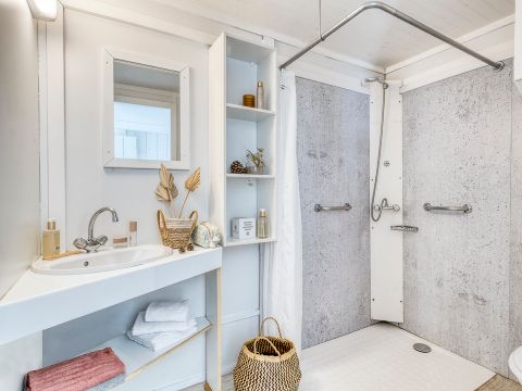 CHALET 4 personnes - Cabane Premium PMR | 2 chambres