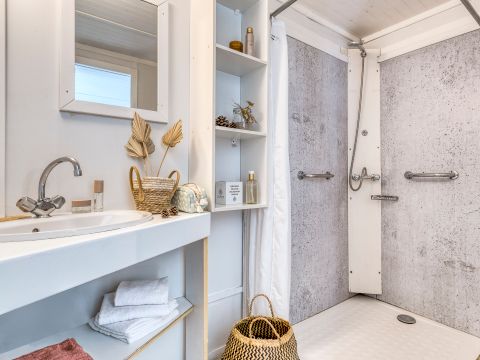 CHALET 4 personnes - Cabane Premium PMR | 2 chambres