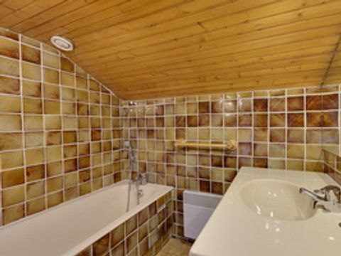 APPARTEMENT 6 personnes - Appartement 2 pièces avec coin nuit 6 personnes APPARTEMENT 6 personnes - Appartement 2 pièces avec coin nuit 6 personnes