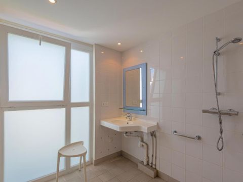 APPARTEMENT 5 personnes - 3 pièces 5 personnes  vue sur mer
