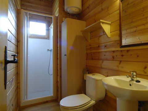 BUNGALOW 4 personnes - Bungalow Aneu