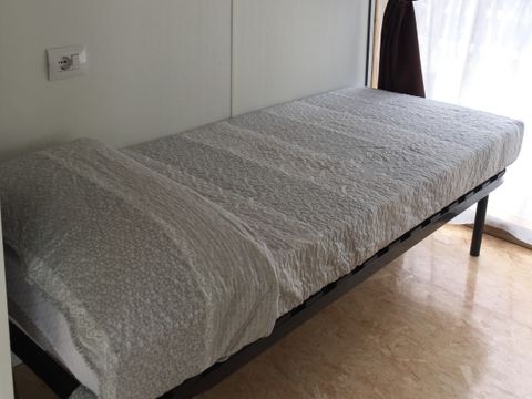 TENTE 3 personnes - MAXI TENTE AVEC SALLE DE BAIN