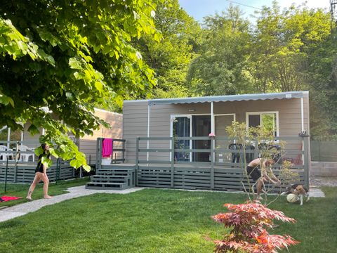 Mobilhome 4 personnes - MOBILHOME BELLA AVEC JARDIN PRIVÈ