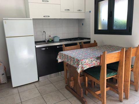 BUNGALOW 3 personnes - BUNGALOW GIALLO AVEC TERRASSE PRIVEE