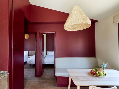 BUNGALOW 4 personnes - Supérieur - CLIM - WIFI - DRAPS - SERVIETTES