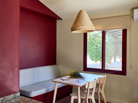 BUNGALOW 4 personnes - Supérieur - CLIM - WIFI - DRAPS - SERVIETTES