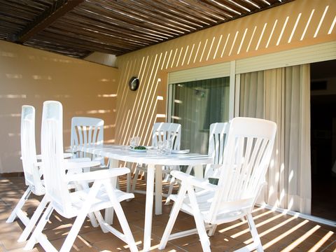 APPARTEMENT 4 personnes - Type 2/4 D superior pool view