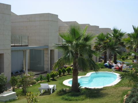 APPARTEMENT 4 personnes - Type 4/0 Pool Side