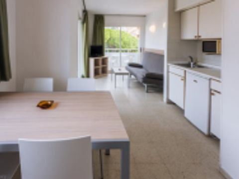 STUDIO 4 personnes - 2/4 A1