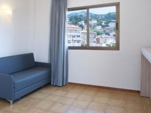 STUDIO 3 personnes - A1