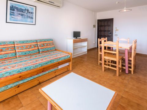 APPARTEMENT 4 personnes - A2 - APTO 2/4 - OCUPADO 4 PERS