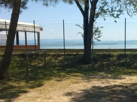 Emplacement - pour Caravane ou Camping-car front de mer (forfait 2 personnes)