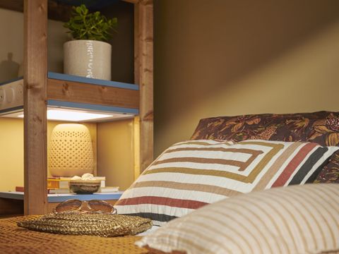 Tente en toile et en bois 6 personnes - Toilé meublé confort 3 pièces