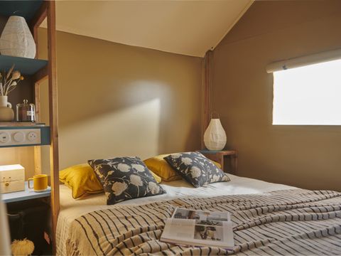 Tente en toile et en bois 6 personnes - Toilé meublé confort 3 pièces