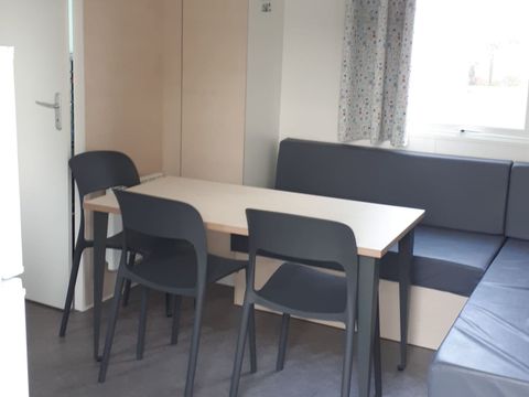 MOBILHOME 4 personnes - 3 pièces - Accueil lit bébé impossible