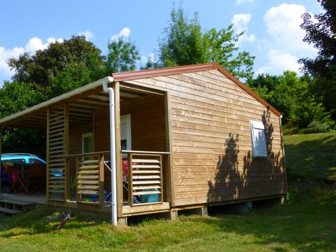 CHALET 4 personnes - Chalet Charmille Confort 24-26.5m² (2 chambres) - Terrasse couverte 12m² - TV 4 pers