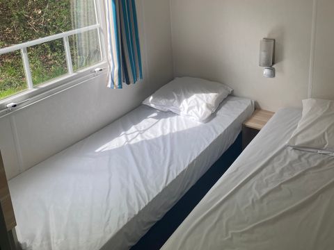 MOBILHOME 6 personnes - Mobil-home Premium 30 m² (3 chambres) terrasse semi-couverte 15m² + TV + LV + Clim 6 pers
