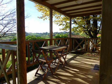 CHALET 2 personnes - Chalet Noisette Confort 16m² (1 chambre) - Terrasse couverte 8m² - TV 2 pers