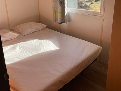 MOBILHOME 5 personnes - Mobil-Home Chêne Confort 23m² (2ch - 5pers) - terrasse couverte 10m2 - samedi/samedi 5 pers
