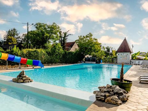Flower Camping Les Terrasses de Dordogne - Camping Dordogne
