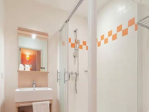 CHAMBRE 4 personnes - Classique 2 Chambres 4 pers Terrasse Climatisation