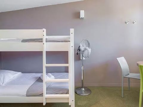 CHAMBRE 6 personnes - Classique Duplex 3 Chambres 6 pers Terrasse Climatisation