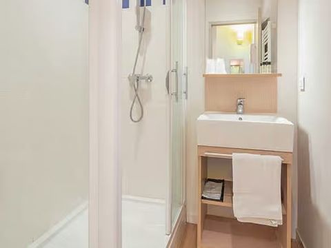 CHAMBRE 6 personnes - Classique Duplex 3 Chambres 6 pers Terrasse Climatisation